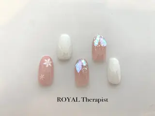 ネイル 【尾下】 ロイヤル•セラピストのネイルデザイン