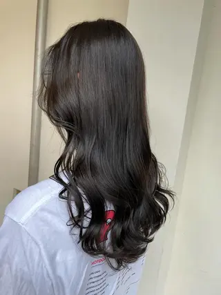 セミロング 栗林 茉那のヘアスタイル