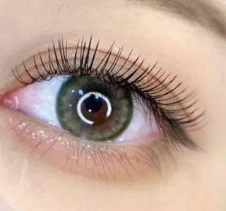 マツエク・マツパ Sisterby B ひまわりの眉毛・アイブロウイメージ