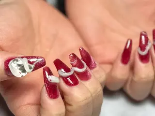 ネイル 新山 聖のネイルデザイン