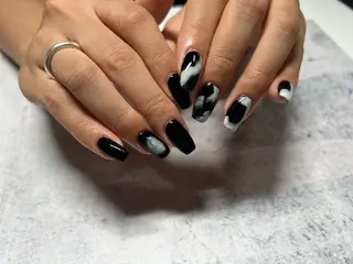 ネイル 渋谷　Laugh 8301のネイルデザイン