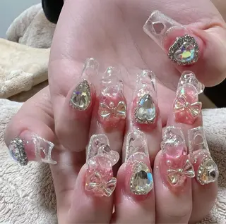 ネイル t. yoshizawaのネイルデザイン