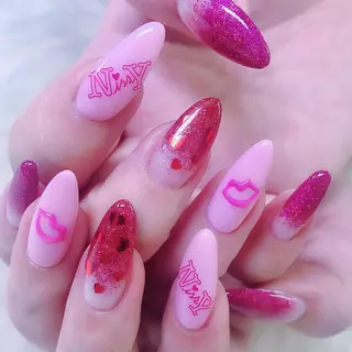 カラー ネイル NOIROUGE所属・NOI ROUGEのネイルデザイン