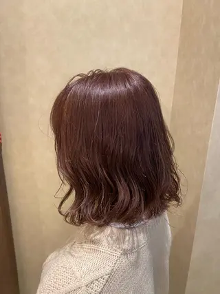 ミディアム カラー 小林 亜紀のヘアスタイル