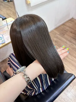 ミディアム シオン/艶髪カラー/ 韓国ヘアのヘアスタイル