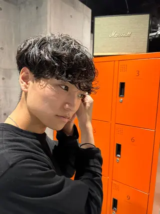 ショート パーマ メンズ 佐竹 楓のヘアスタイル