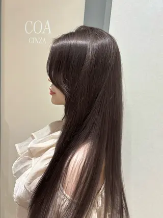 ロング モヅメ モモエのヘアスタイル
