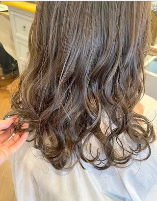 セミロング カラー 🌈🌸あおき みちる🌟💗のヘアスタイル