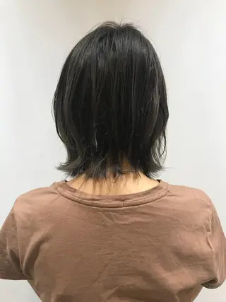 ショート カラー 🐺ウルフ/レイヤー 似合わせ‎🤍沙羅のヘアスタイル