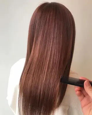 ロング 南 妃那のヘアスタイル