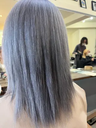 カラー 戸川 紗良のヘアスタイル