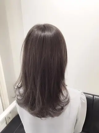 ミディアム カラー 髪質改善ｶﾗｰ ｹｱﾌﾞﾘｰﾁ/ﾀﾑのヘアスタイル