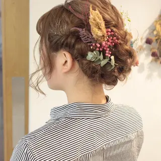 セミロング ヘアアレンジ Click所属・クニモトハルナ ボブ/柔らかカラーのヘアスタイル