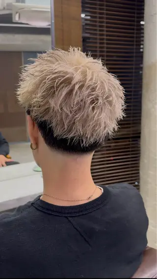 カラー quattro_leone所属・宮本 翔琉のヘアスタイル