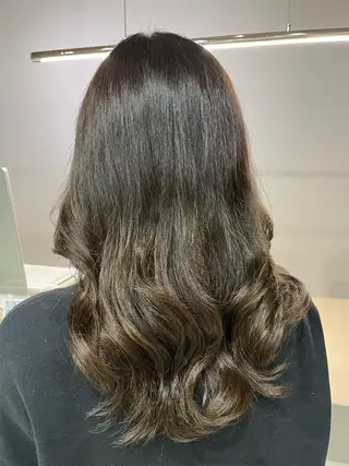 ロング カラー haruki所属・高木 陽菜のヘアスタイル