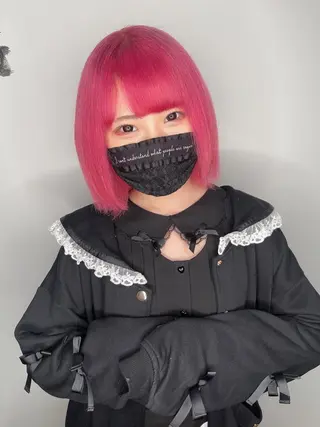 ミディアム カラー Luana 矢場町のヘアスタイル