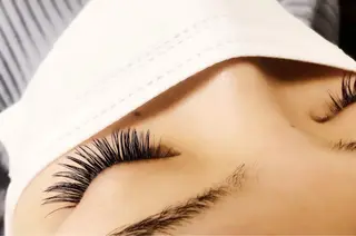 マツエク・マツパ Fleur フルールのマツエク・マツパデザイン