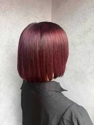 カラー ミウラ ナオヤのヘアスタイル