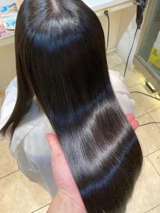 ロング セイヤ 艶髪再生師のヘアスタイル
