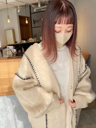 セミロング カラー ZOA classic hair所属・東 みのりのヘアスタイル