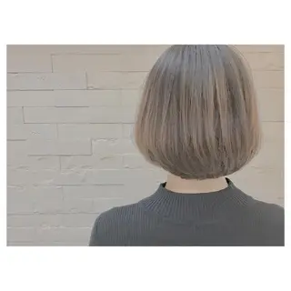 ショート ハイライト✖️ 暗髪🤎Nahoのヘアスタイル