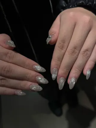 ネイル lino u sawaのネイルデザイン