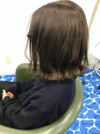 ミディアム CoCooN Hiromiのヘアスタイル