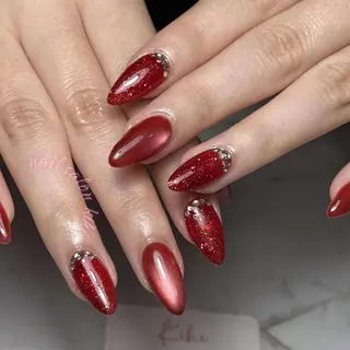 ネイル 久保田 マリコのネイルデザイン