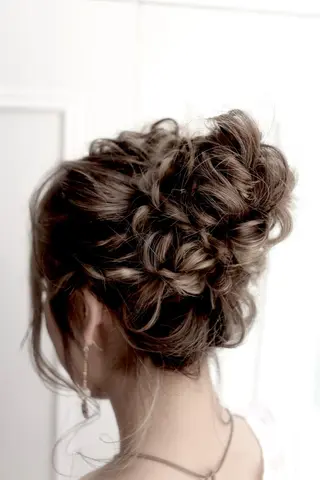 ロング カラー ヘアアレンジ uros.所属・中目黒✂︎店長✂︎ TOMOHIROのヘアスタイル