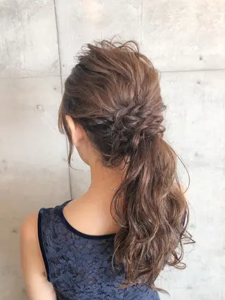 セミロング ヘアアレンジ HIROKI ” stylistのヘアスタイル