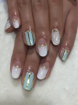 ネイル Sympa 𝓜iwako🐰ᩚのネイルデザイン