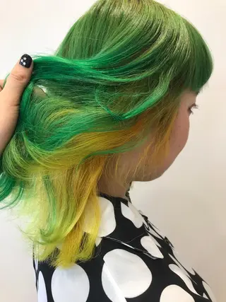 ミディアム カラー EMANON新宿東口所属・新宿駅近♡個室 ♡関口三都季🌜のヘアスタイル