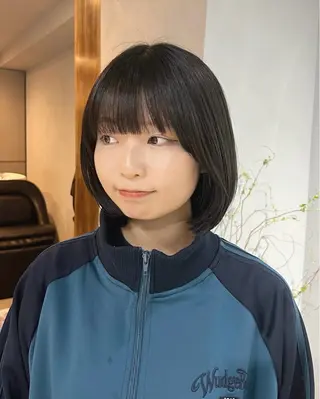 ショート カラー akane/ボブ /オリーブベージュのヘアスタイル