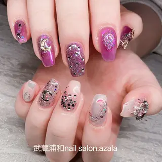 ネイル R inのネイルデザイン