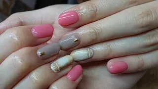 ネイル 鈴木 なつきのネイルデザイン