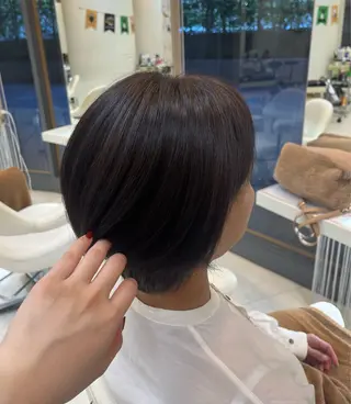 ショート カラー minami🌿‬ 透明感カラー🫧のヘアスタイル