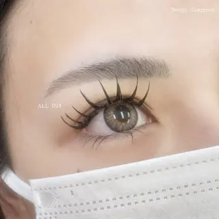 マツエク・マツパ シュクレ鈴鹿店所属・shucre riinaのマツエク・マツパデザイン