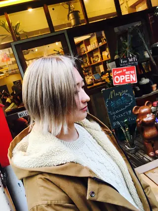 ショート カラー Lagom なかだのヘアスタイル