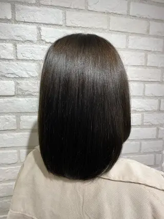 ミディアム カラー 加藤 陽萌のヘアスタイル