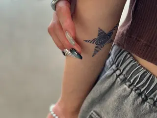 repos 金山ネイルサロンのネイルデザイン