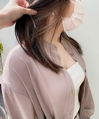 ミディアム 桑原 菜摘のヘアスタイル