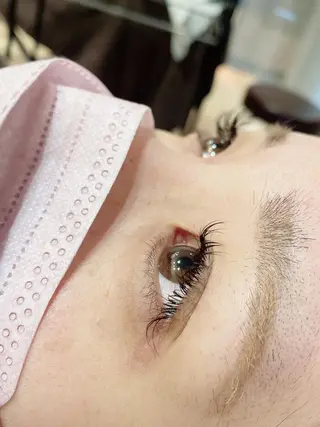 マツエク・マツパ 大宮 愛朋の眉毛・アイブロウイメージ