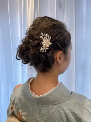 セミロング ヘアアレンジ arrow🖤 もえみのヘアスタイル