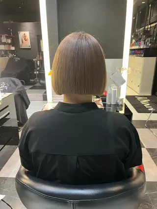 ショート カラー ボブパーマ/レイヤー カット/KINAMIのヘアスタイル