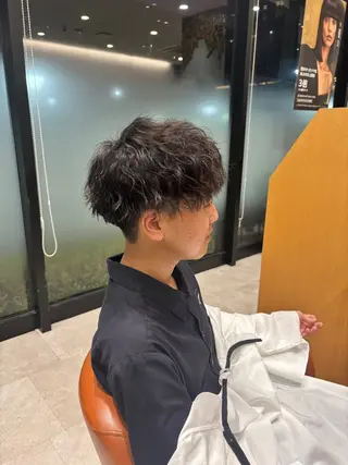 セミロング パーマ メンズ 加藤 愛実のヘアスタイル