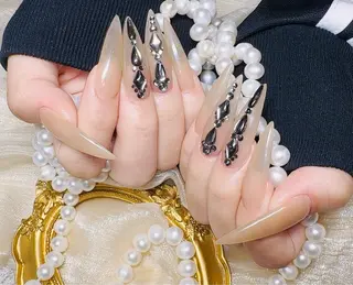 ネイル 伊原 羽美のネイルデザイン