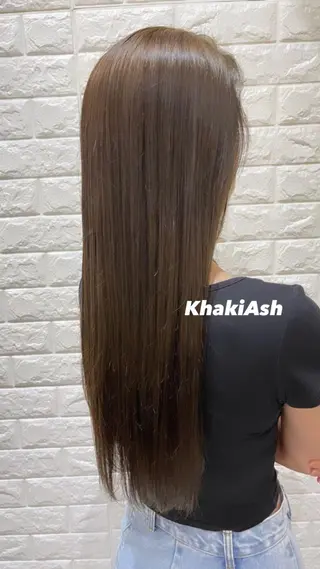 ロング カラー chinatsu 🧸𖤐⡱のヘアスタイル