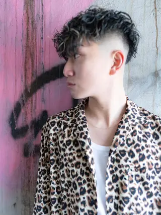 ショート パーマ メンズ soen所属・⚡メンズパーマフ ェードカットTomyのヘアスタイル