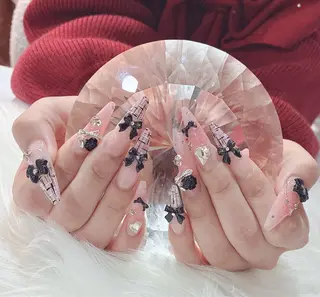 ネイル LoaChaton kaeのネイルデザイン