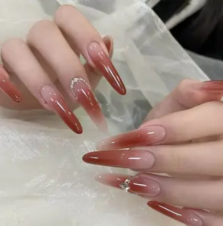 ネイル 小島 阿佑美のネイルデザイン